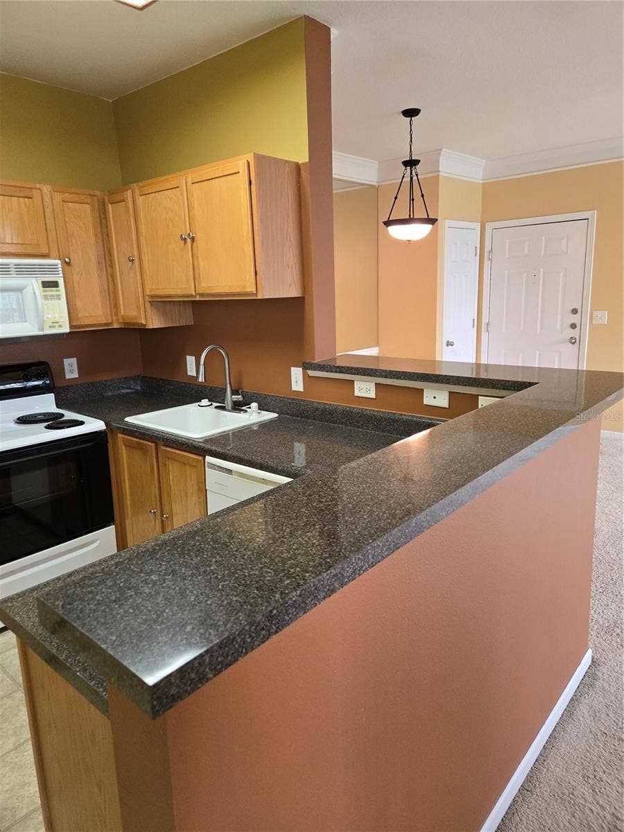 4802 51 STREET W, #1212, Bradenton, FL 34210 4802 51 STREET W, #1212, Bradenton, FL 34210