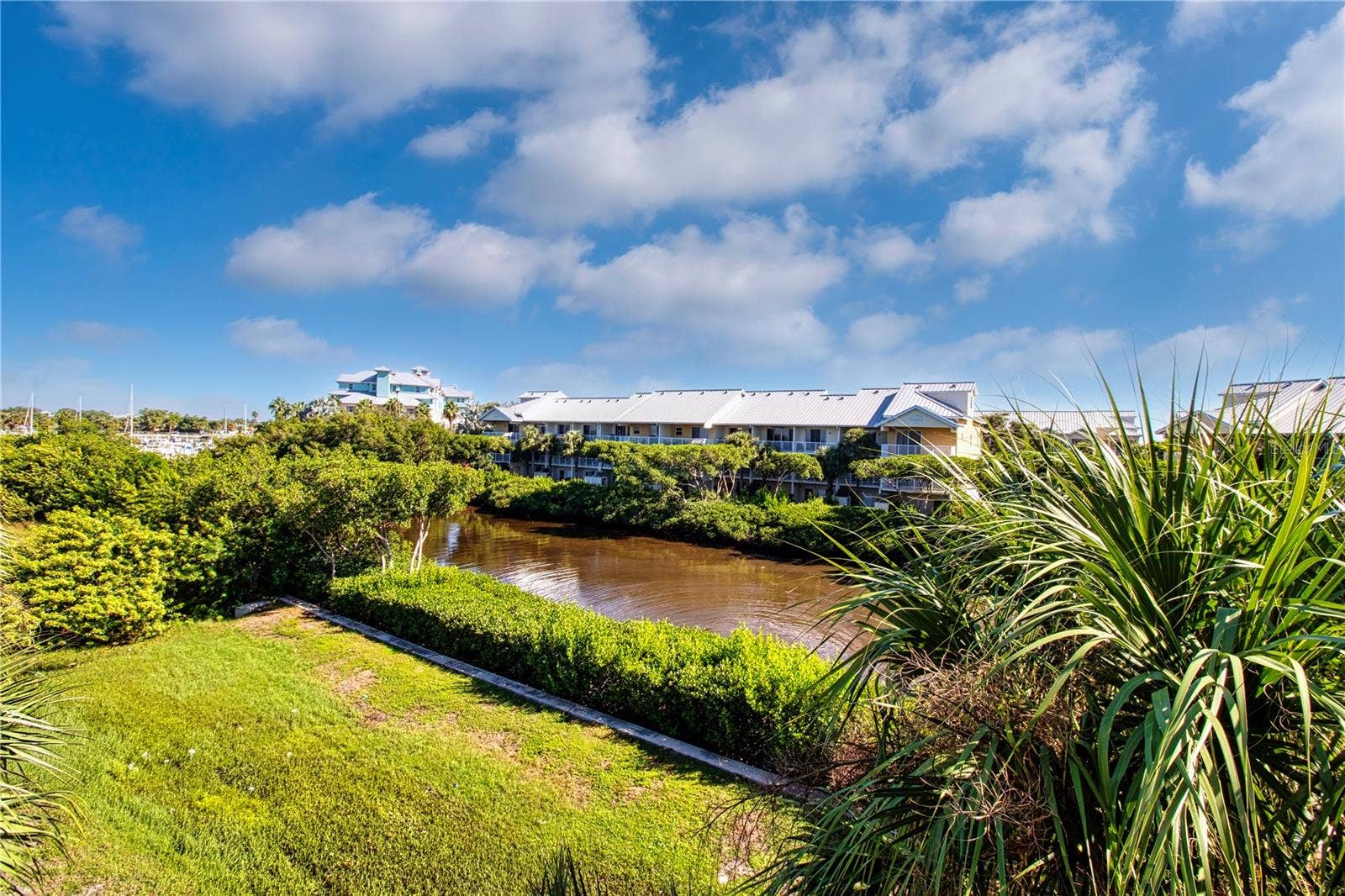 3271 MANGROVE POINT, Ruskin, FL 33570
