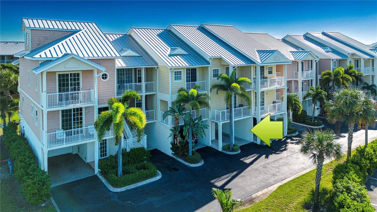 3271 MANGROVE POINT, Ruskin, FL 33570