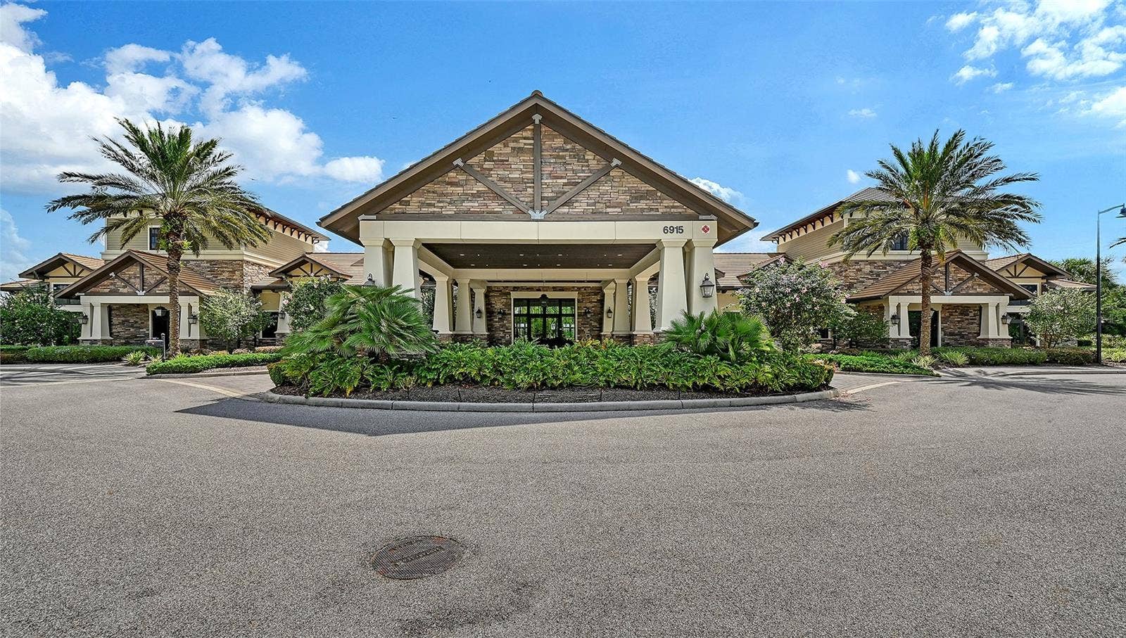 6827 GOSPORT COVE, Bradenton, FL 34202 6827 GOSPORT COVE, Bradenton, FL 34202