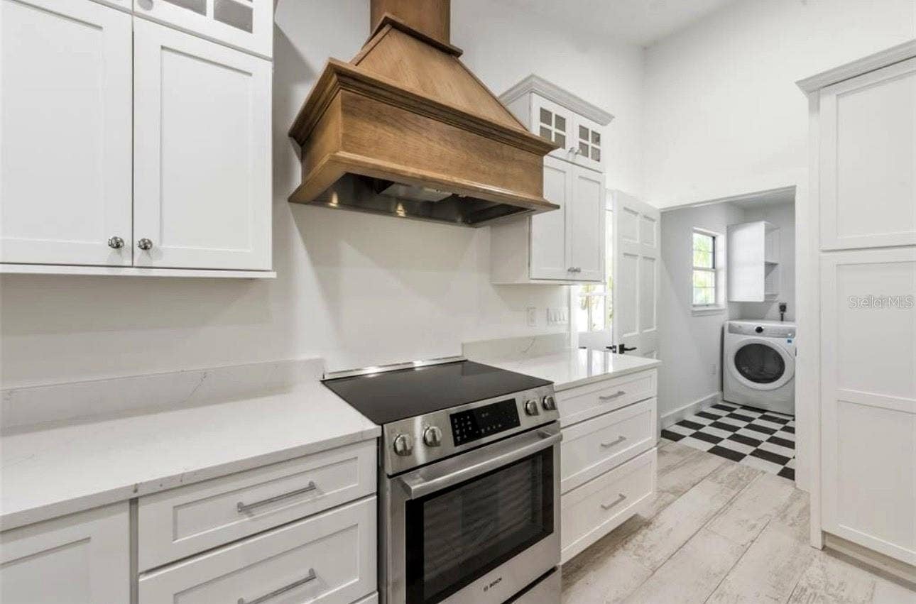 3705 65TH STREET E, Bradenton, FL 34208 3705 65TH STREET E, Bradenton, FL 34208
