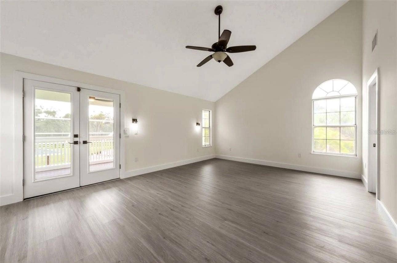 3705 65TH STREET E, Bradenton, FL 34208 3705 65TH STREET E, Bradenton, FL 34208