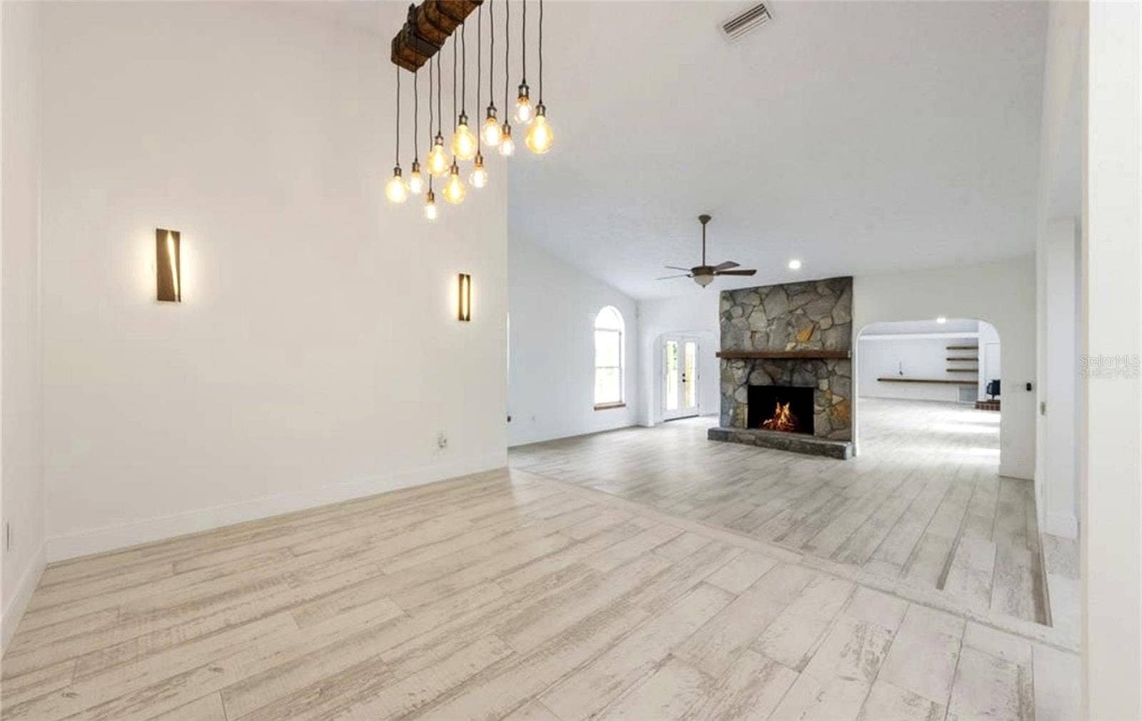 3705 65TH STREET E, Bradenton, FL 34208 3705 65TH STREET E, Bradenton, FL 34208