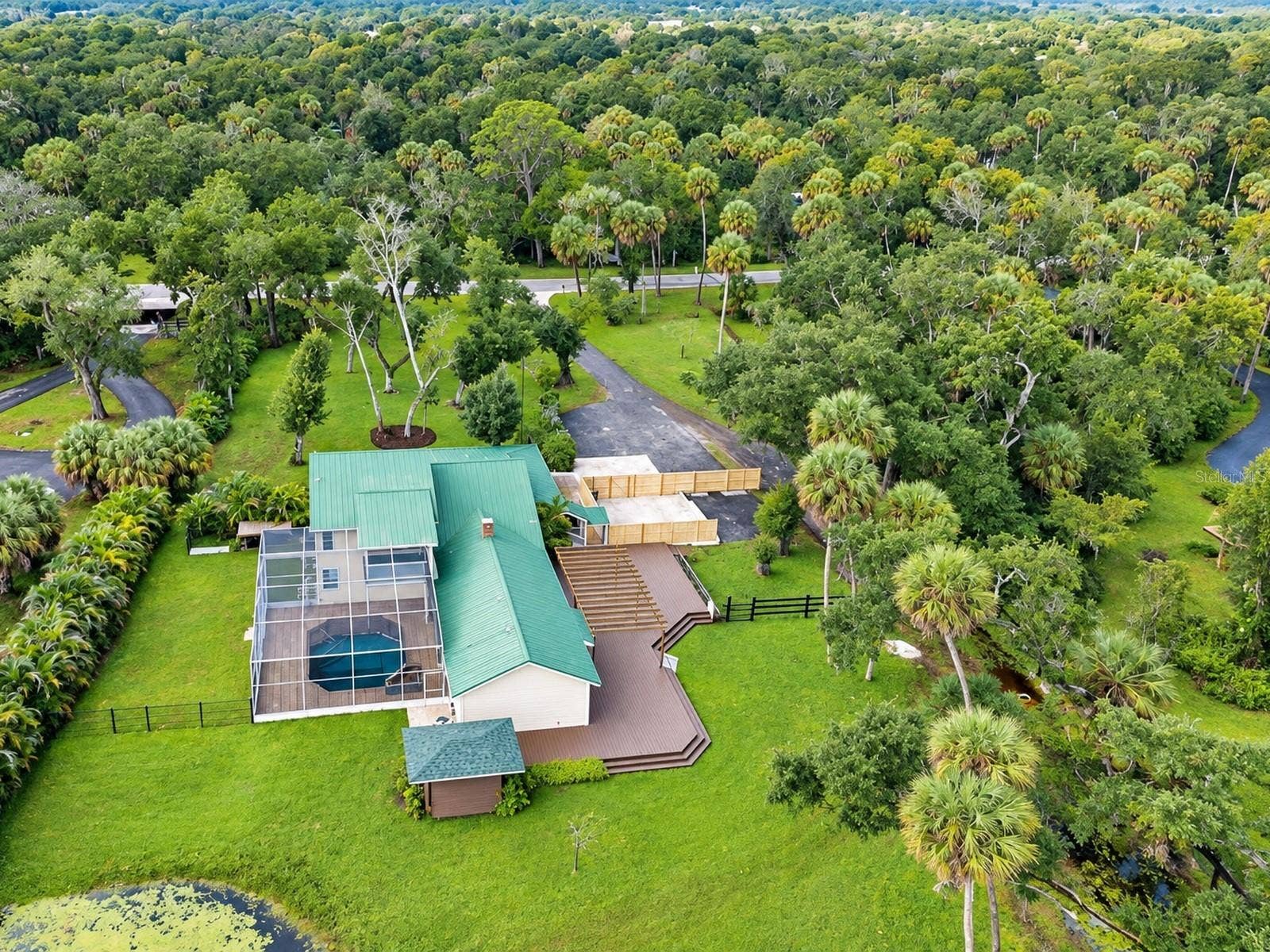 3705 65TH STREET E, Bradenton, FL 34208 3705 65TH STREET E, Bradenton, FL 34208