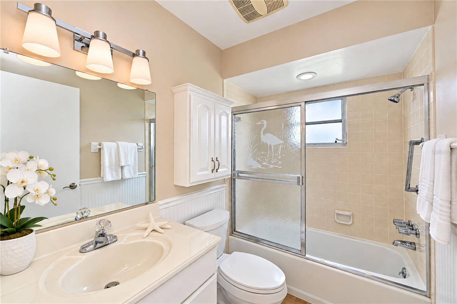 4605 LEXINGTON CIRCLE, Bradenton, FL 34210 4605 LEXINGTON CIRCLE, Bradenton, FL 34210
