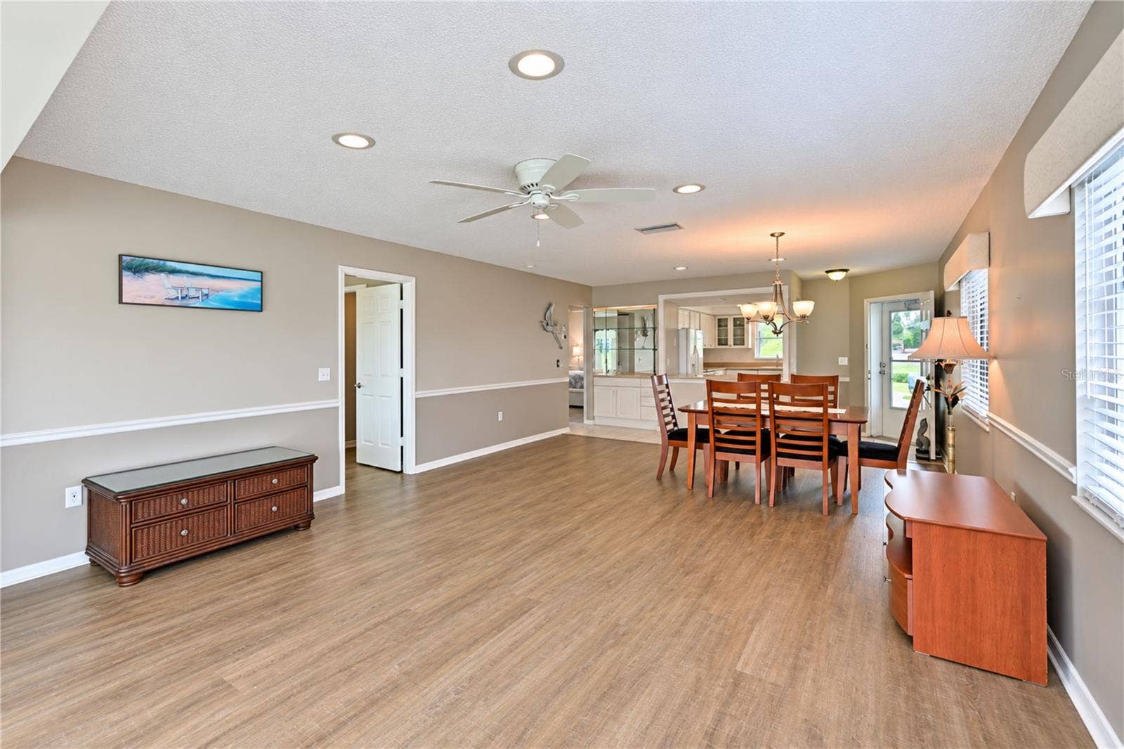 4605 LEXINGTON CIRCLE, Bradenton, FL 34210 4605 LEXINGTON CIRCLE, Bradenton, FL 34210