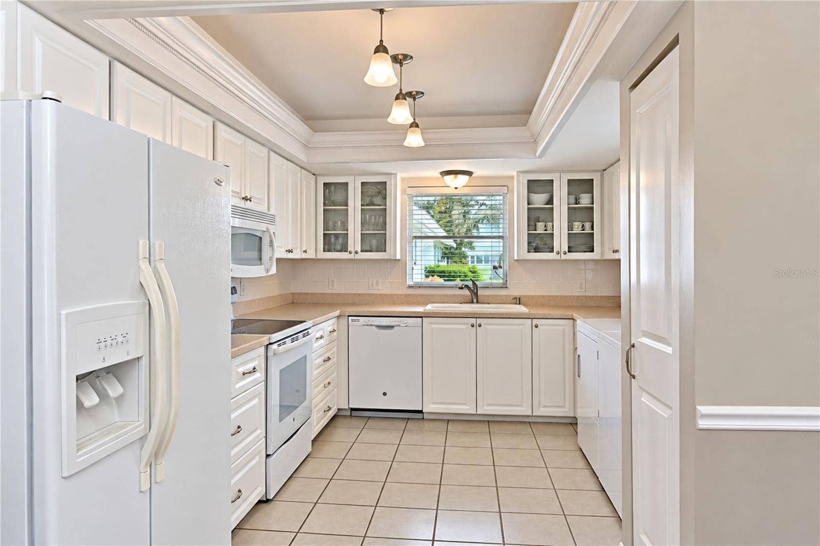 4605 LEXINGTON CIRCLE, Bradenton, FL 34210 4605 LEXINGTON CIRCLE, Bradenton, FL 34210
