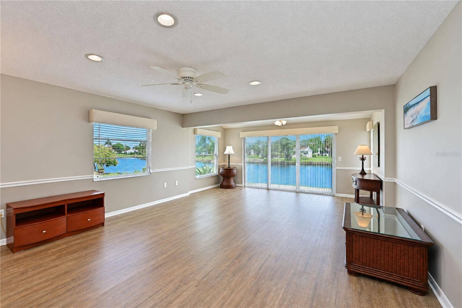 4605 LEXINGTON CIRCLE, Bradenton, FL 34210 4605 LEXINGTON CIRCLE, Bradenton, FL 34210