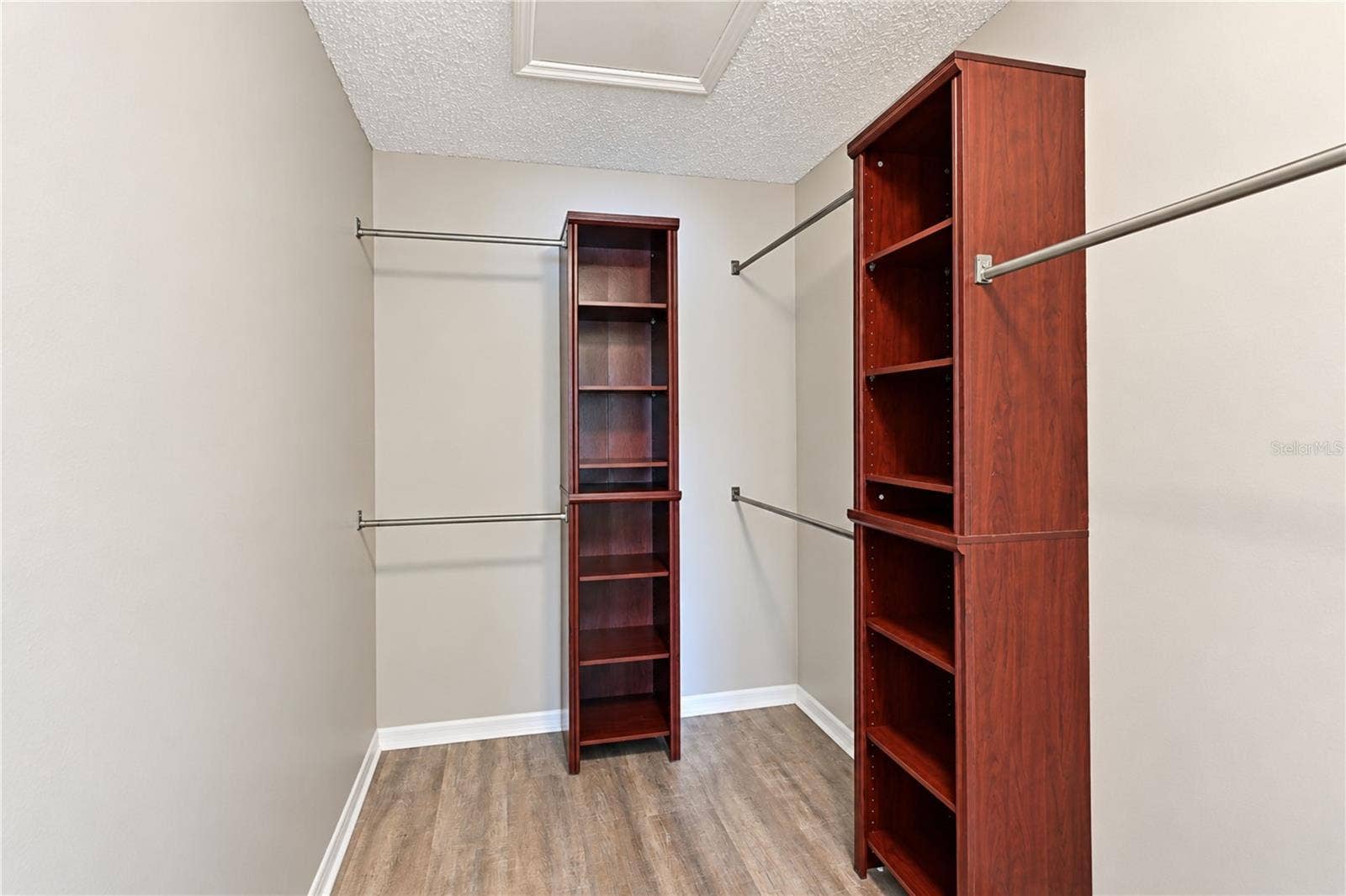 4605 LEXINGTON CIRCLE, Bradenton, FL 34210 4605 LEXINGTON CIRCLE, Bradenton, FL 34210
