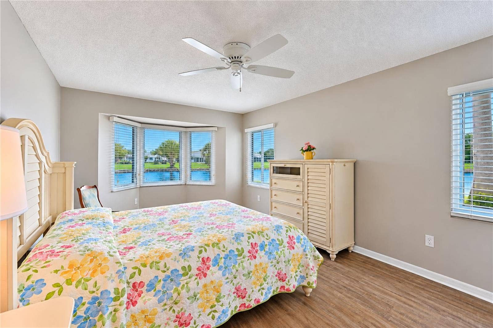 4605 LEXINGTON CIRCLE, Bradenton, FL 34210 4605 LEXINGTON CIRCLE, Bradenton, FL 34210