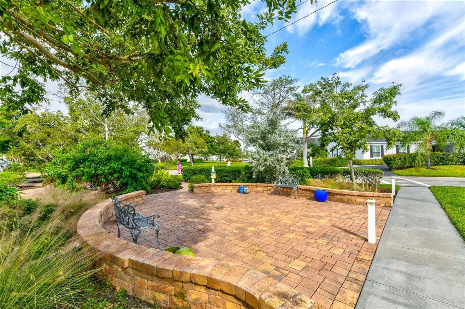 4605 LEXINGTON CIRCLE, Bradenton, FL 34210 Mt Vernon clubhouse butterfly garden