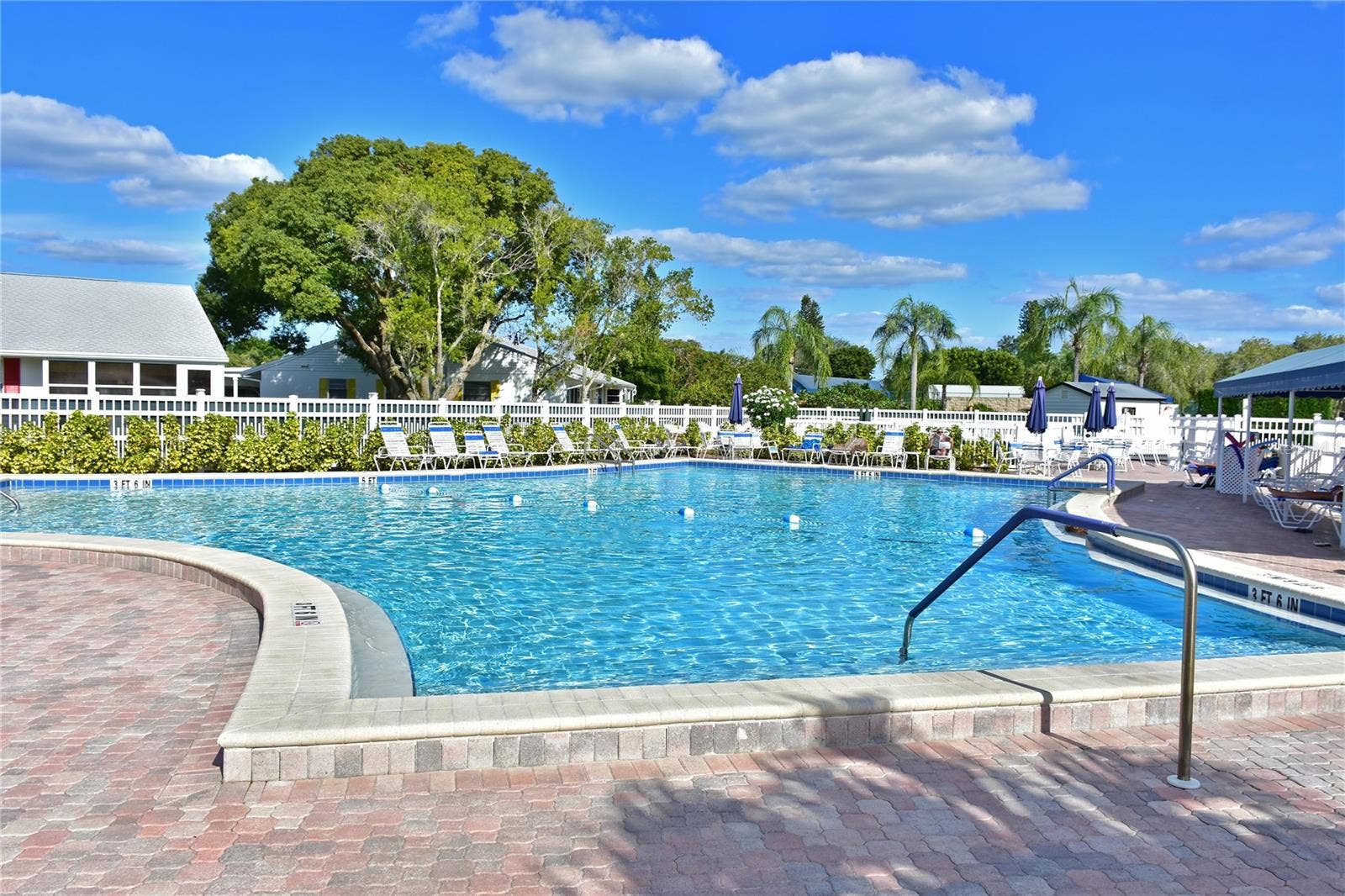 4605 LEXINGTON CIRCLE, Bradenton, FL 34210 Mt Vernon clubhouse heated pool