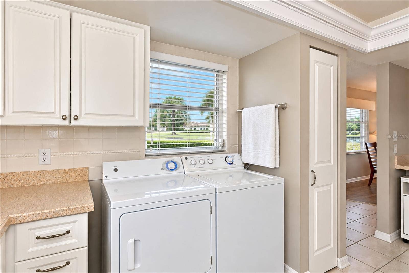 4605 LEXINGTON CIRCLE, Bradenton, FL 34210 4605 LEXINGTON CIRCLE, Bradenton, FL 34210