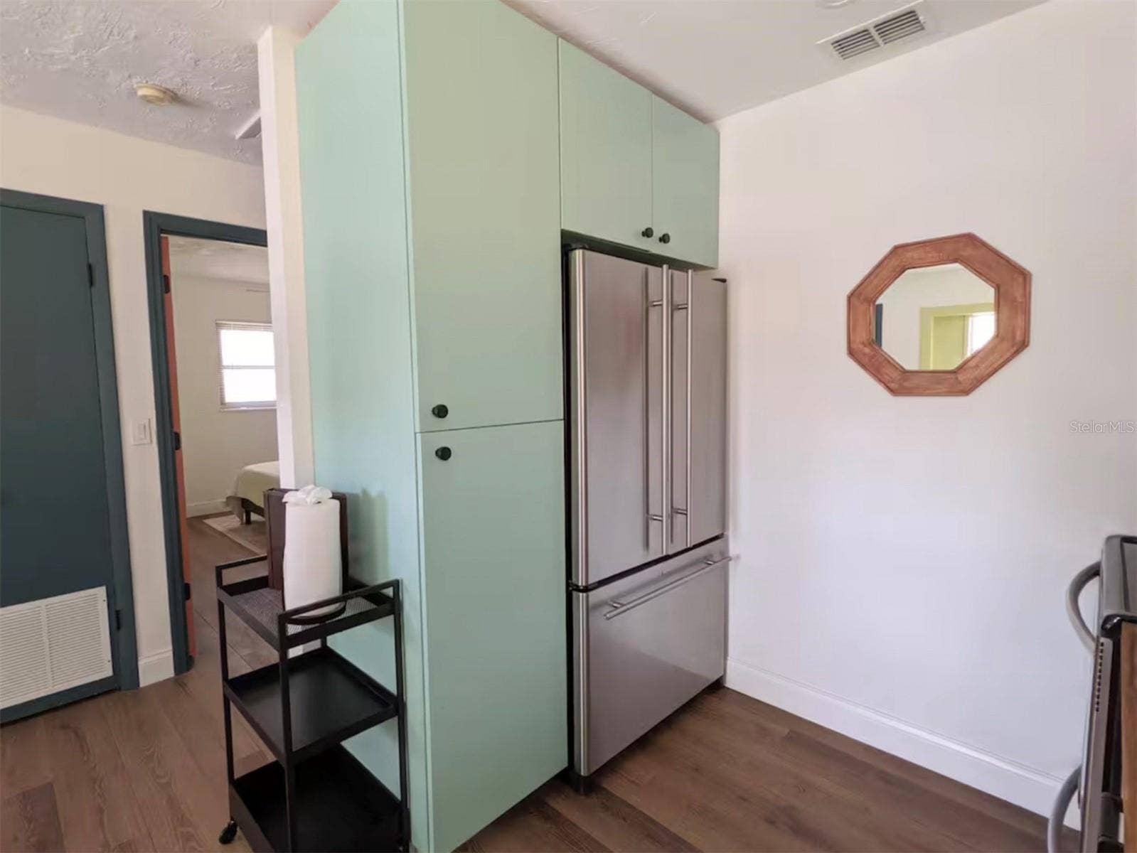 4711 HOLLINGSWORTH AVENUE, Sarasota, FL 34233 #1
