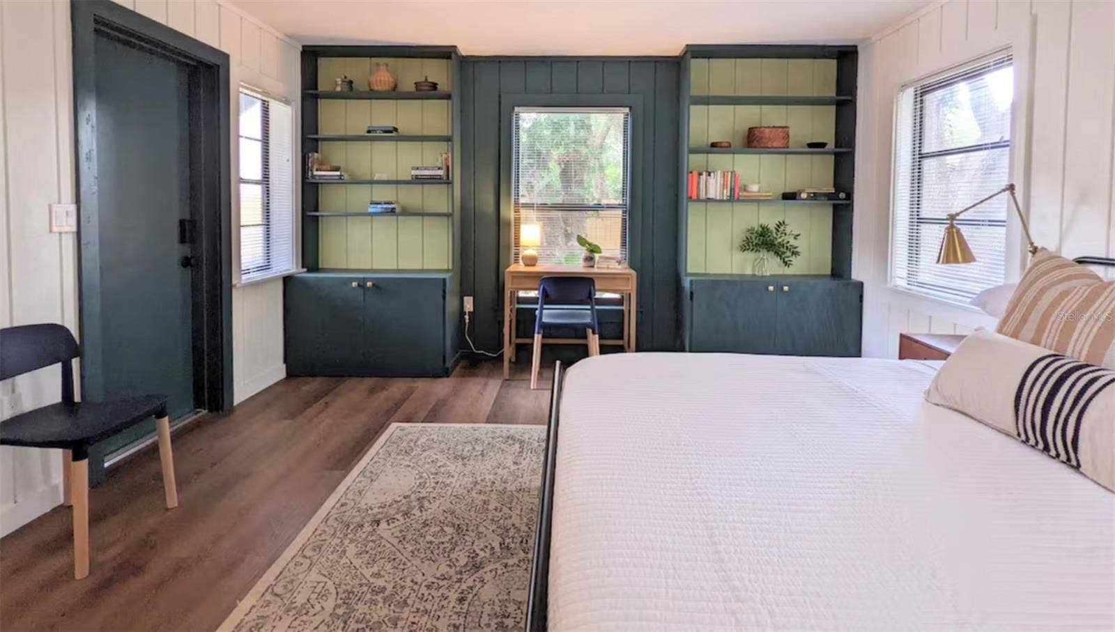 4711 HOLLINGSWORTH AVENUE, Sarasota, FL 34233 #2