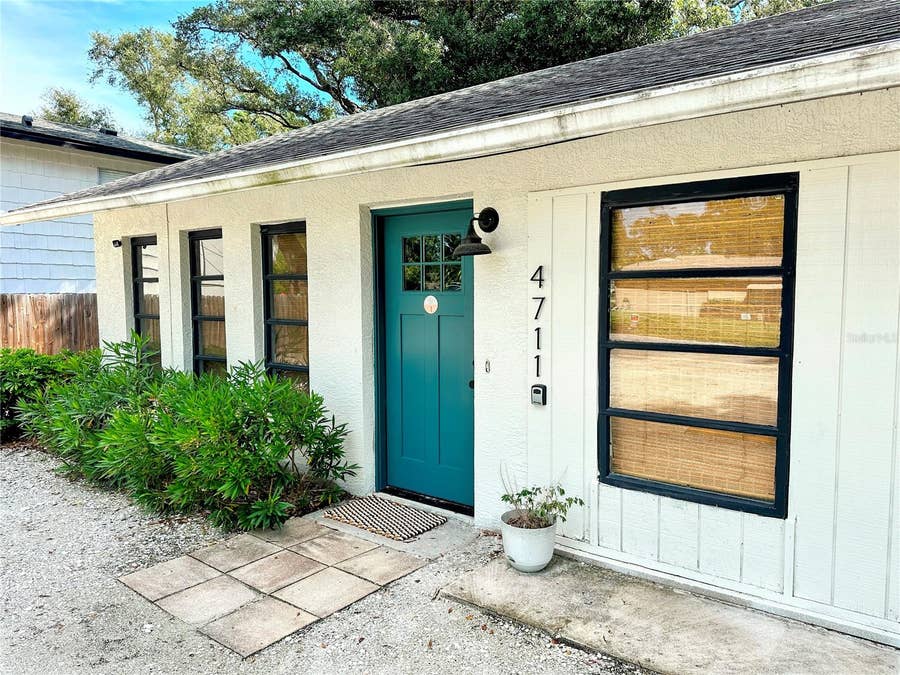 Property photo for 4711 HOLLINGSWORTH AVENUE, Sarasota, FL
