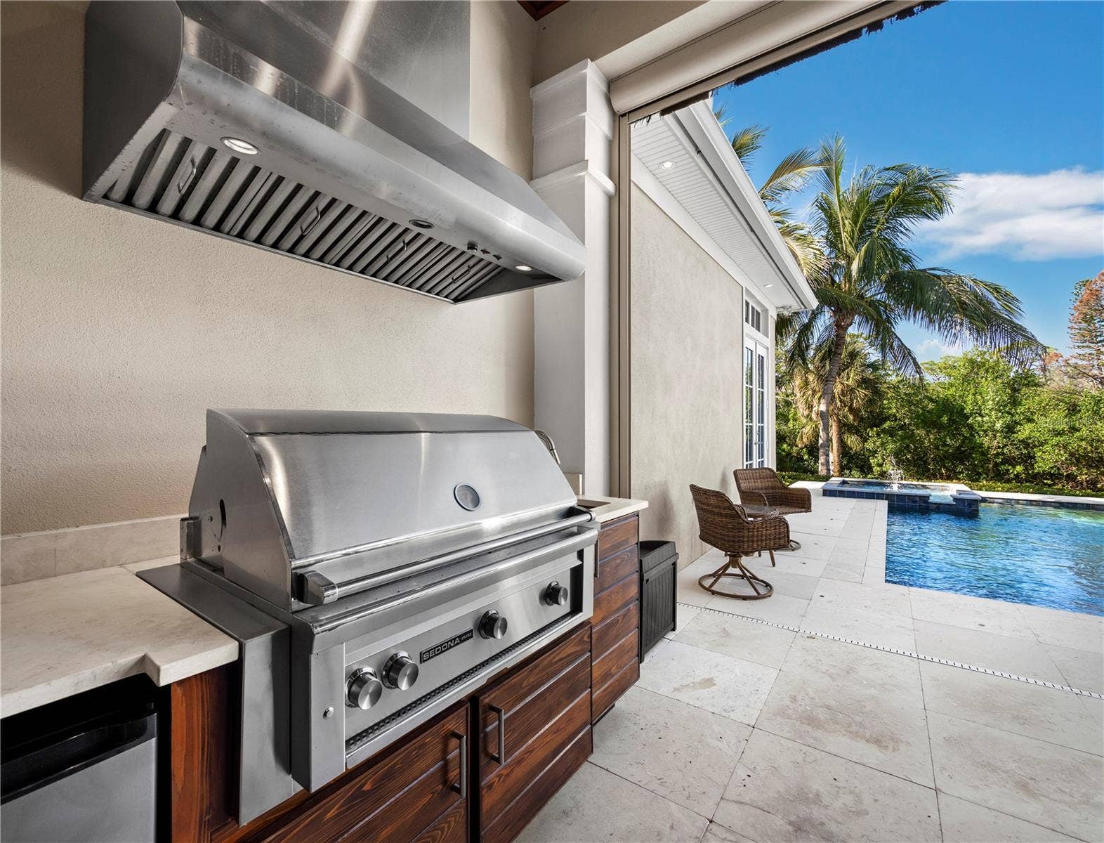 7200 MELALEUCA WAY, Sarasota, FL 34242 7200 MELALEUCA WAY, Sarasota, FL 34242
