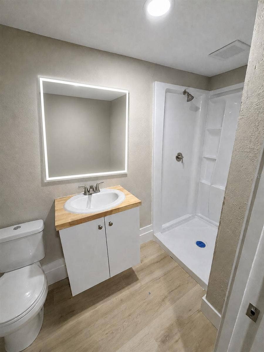 1617 43 STREET S, St Petersburg, FL 33711 1617 43 STREET S, St Petersburg, FL 33711