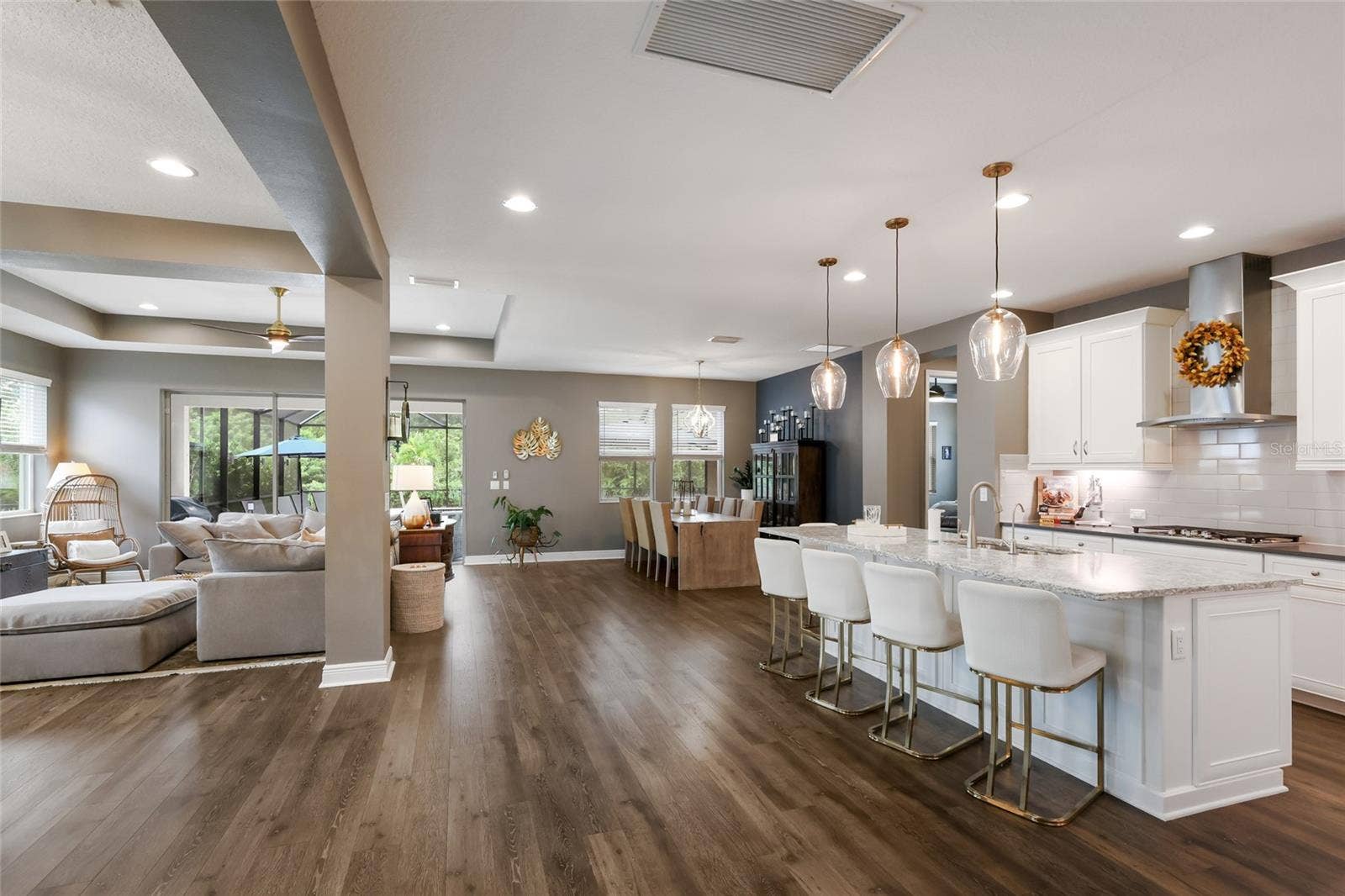 2210 WOODLEAF HAMMOCK COURT, Lakewood Ranch, FL 34211 2210 WOODLEAF HAMMOCK COURT, Lakewood Ranch, FL 34211