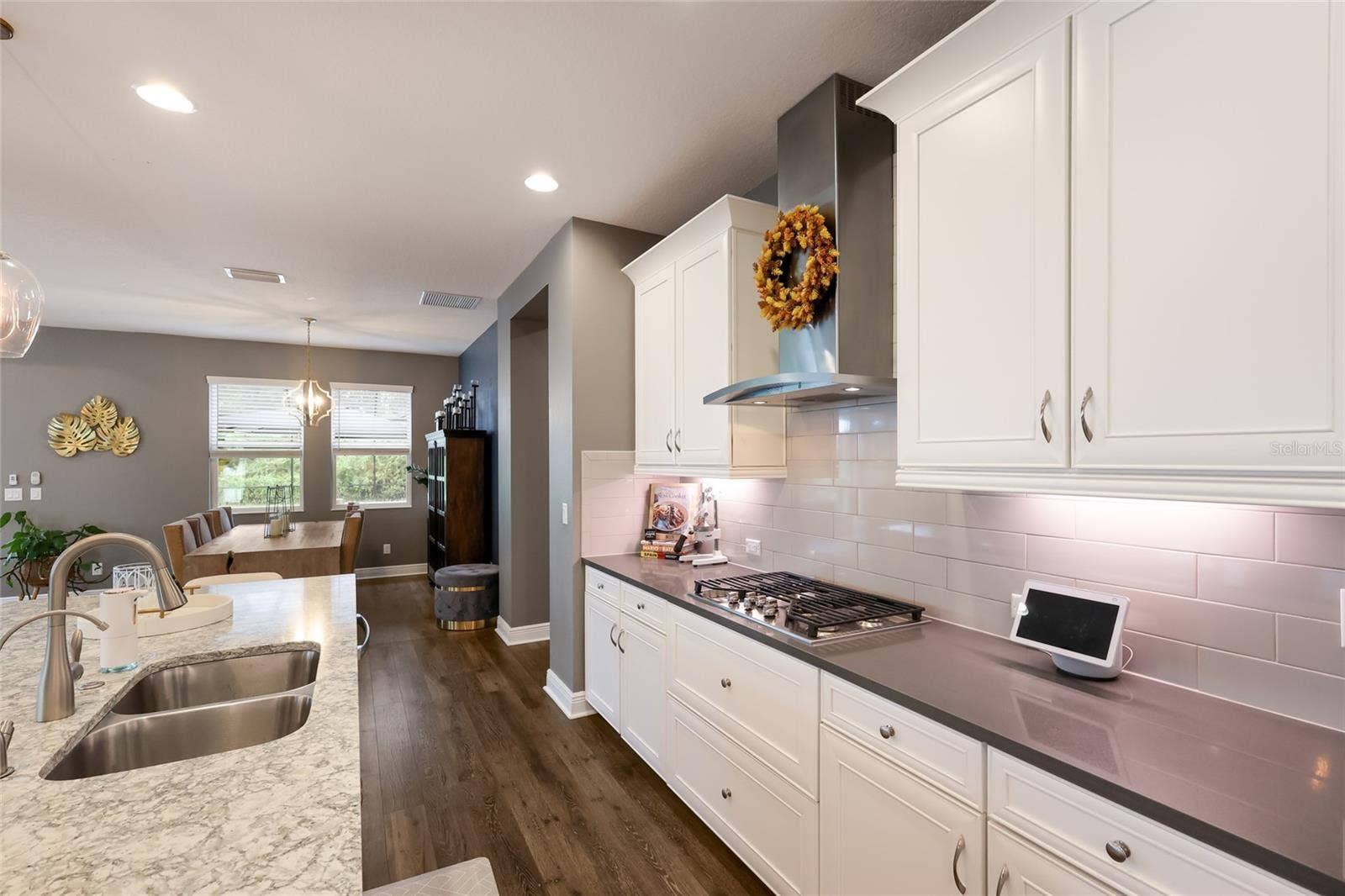 2210 WOODLEAF HAMMOCK COURT, Lakewood Ranch, FL 34211 2210 WOODLEAF HAMMOCK COURT, Lakewood Ranch, FL 34211