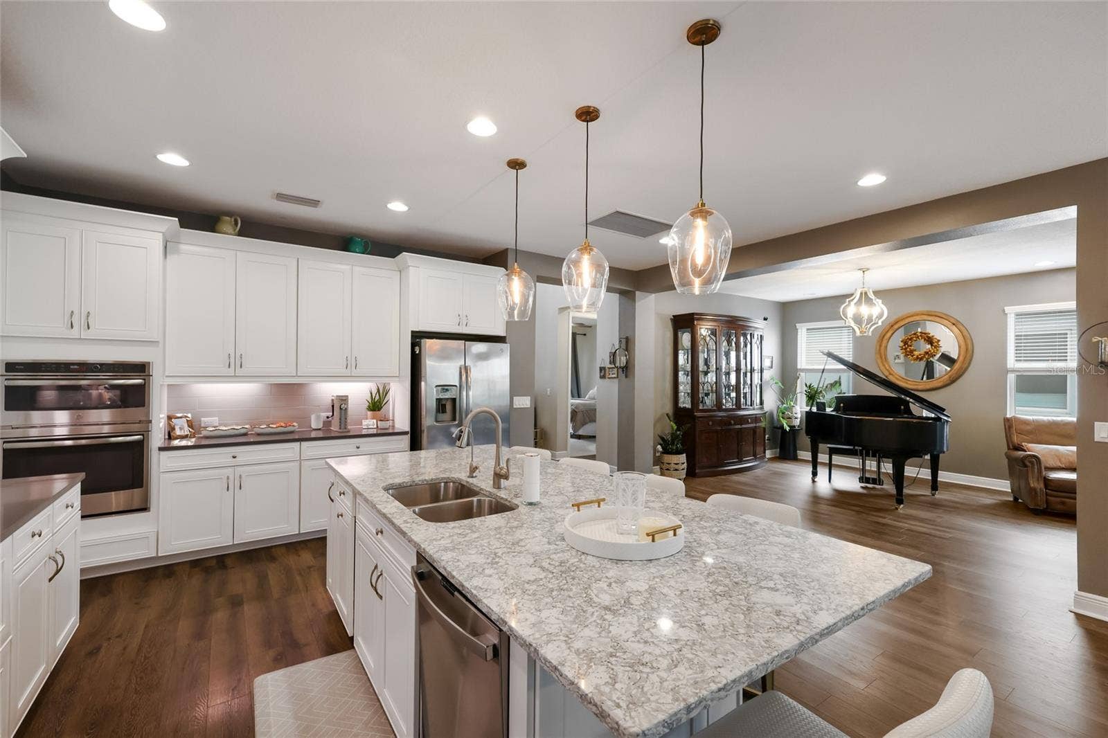 2210 WOODLEAF HAMMOCK COURT, Lakewood Ranch, FL 34211 2210 WOODLEAF HAMMOCK COURT, Lakewood Ranch, FL 34211
