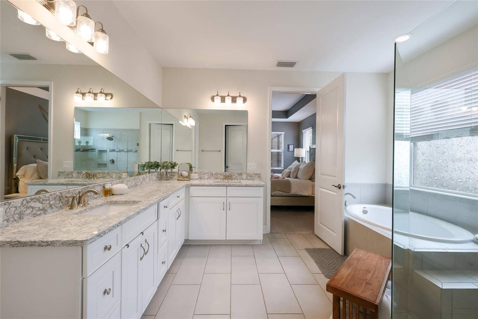 2210 WOODLEAF HAMMOCK COURT, Lakewood Ranch, FL 34211 2210 WOODLEAF HAMMOCK COURT, Lakewood Ranch, FL 34211