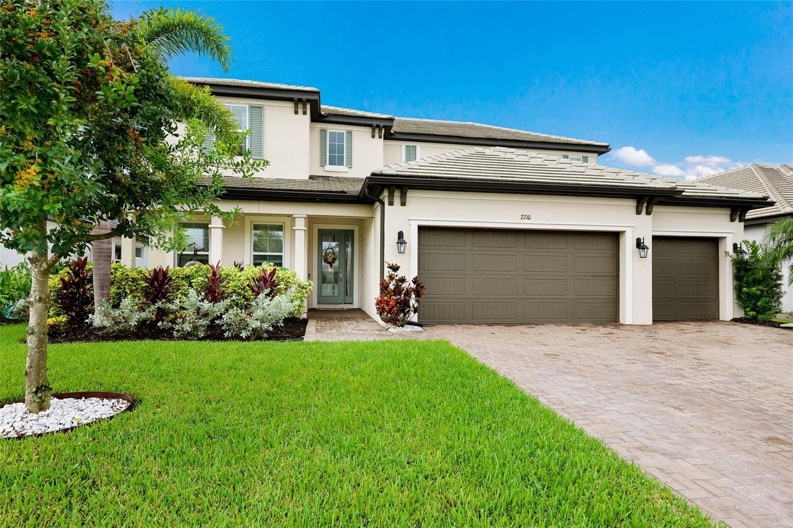 2210 WOODLEAF HAMMOCK COURT, Lakewood Ranch, FL 34211 2210 WOODLEAF HAMMOCK COURT, Lakewood Ranch, FL 34211