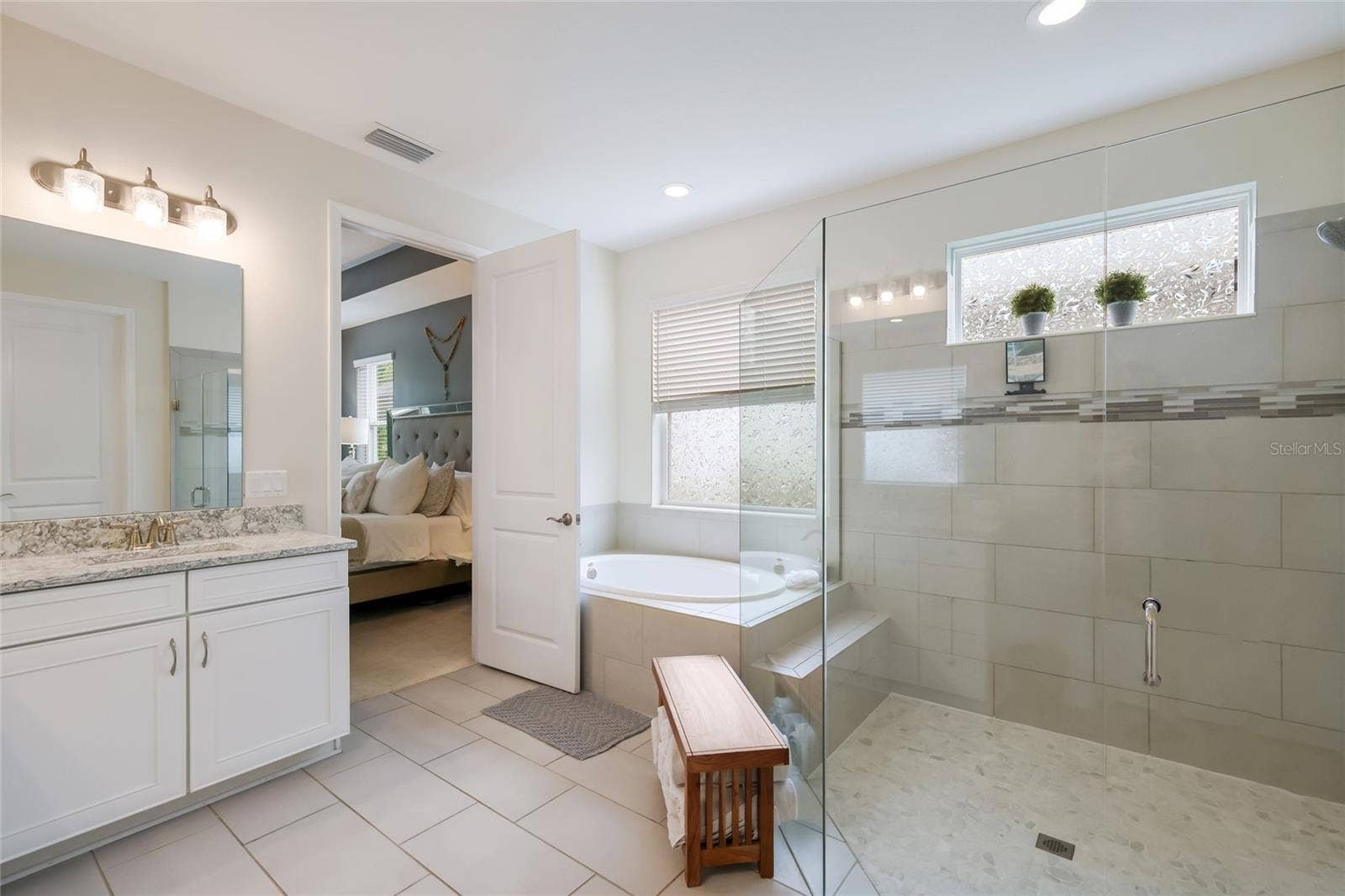 2210 WOODLEAF HAMMOCK COURT, Lakewood Ranch, FL 34211 2210 WOODLEAF HAMMOCK COURT, Lakewood Ranch, FL 34211