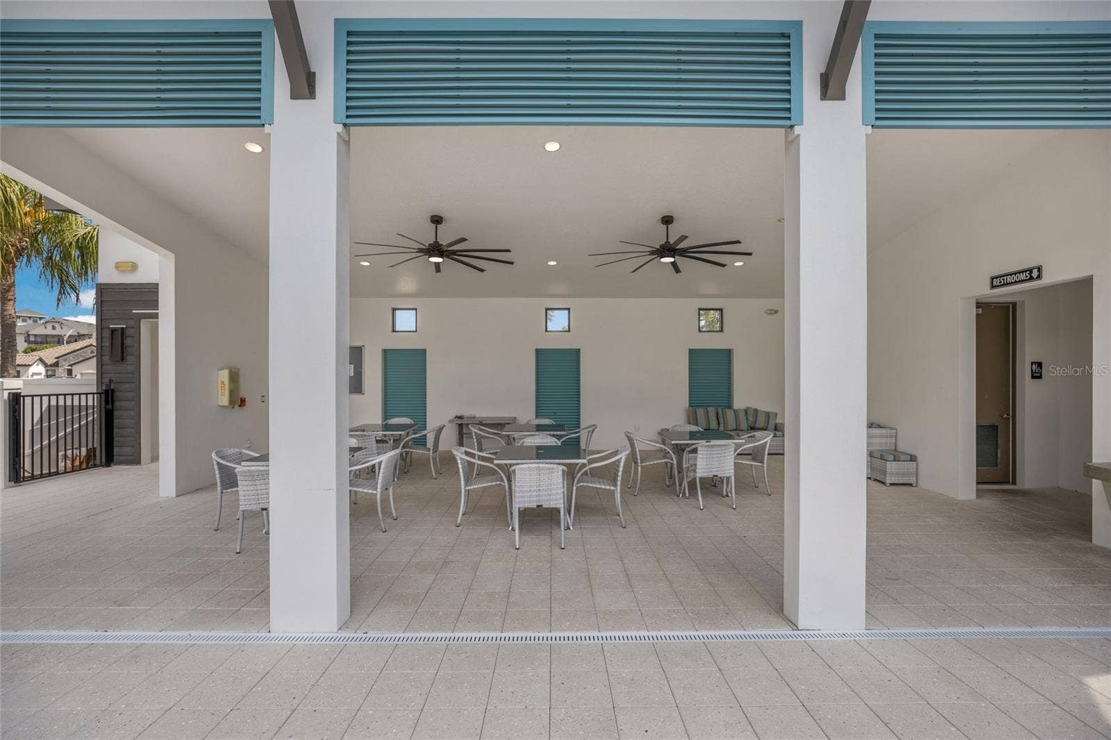 2210 WOODLEAF HAMMOCK COURT, Lakewood Ranch, FL 34211 2210 WOODLEAF HAMMOCK COURT, Lakewood Ranch, FL 34211