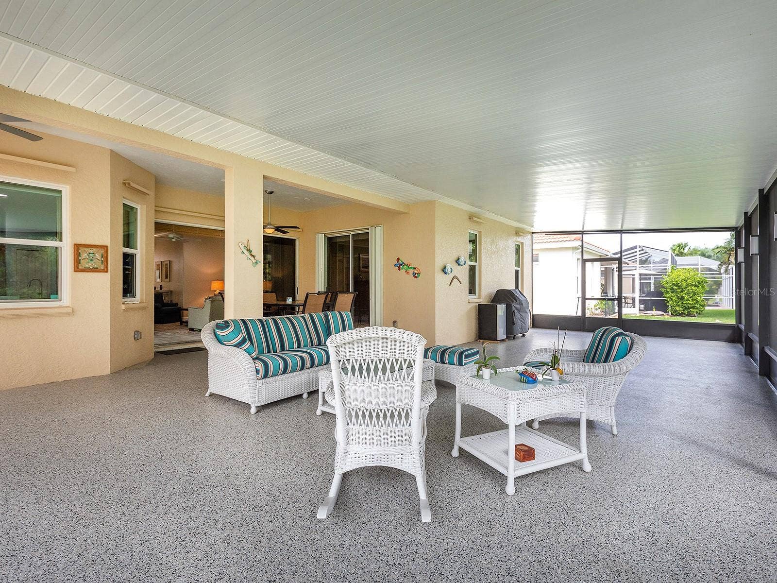 5948 SANDSTONE AVENUE, Sarasota, FL 34243 5948 SANDSTONE AVENUE, Sarasota, FL 34243