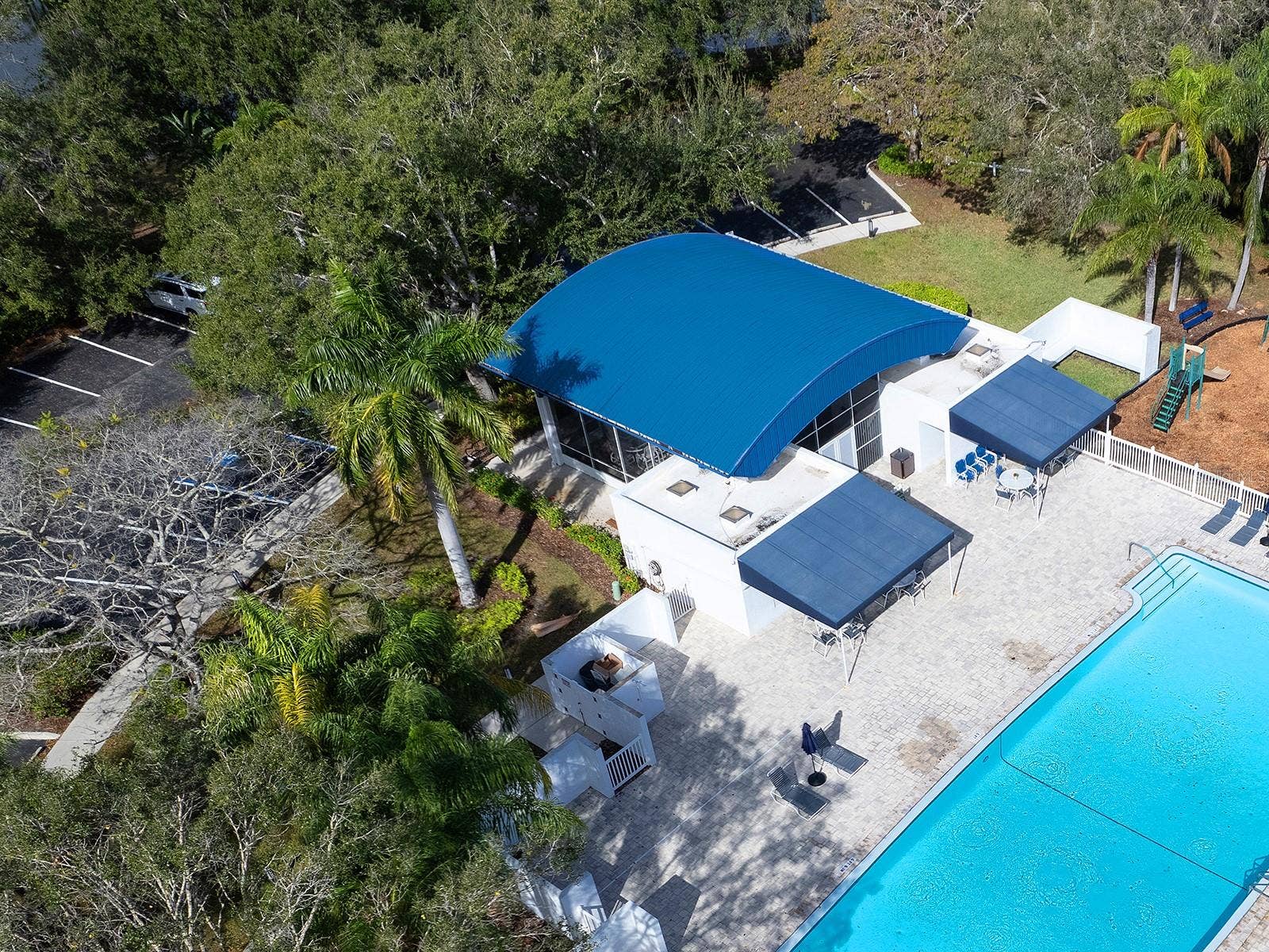 5948 SANDSTONE AVENUE, Sarasota, FL 34243 5948 SANDSTONE AVENUE, Sarasota, FL 34243