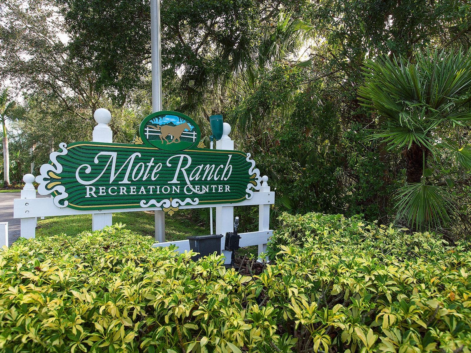 5948 SANDSTONE AVENUE, Sarasota, FL 34243 5948 SANDSTONE AVENUE, Sarasota, FL 34243