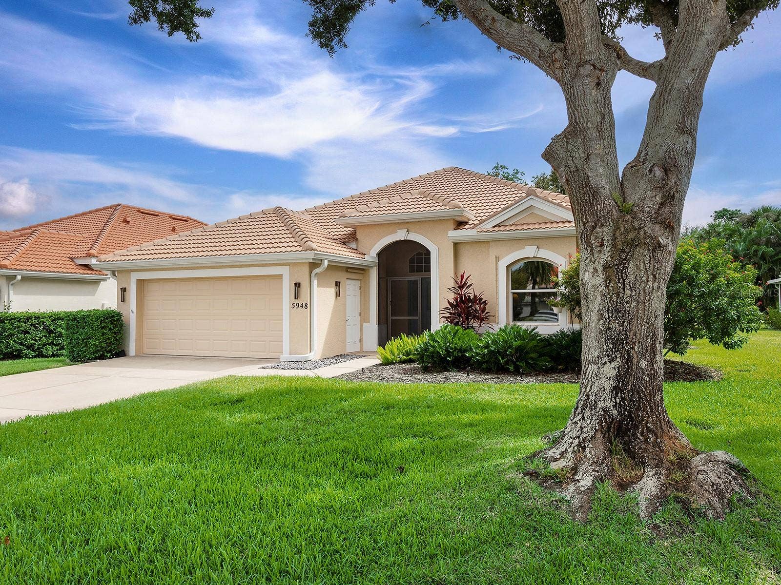 5948 SANDSTONE AVENUE, Sarasota, FL 34243 5948 SANDSTONE AVENUE, Sarasota, FL 34243