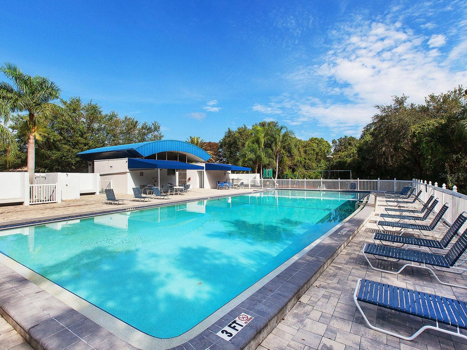 5948 SANDSTONE AVENUE, Sarasota, FL 34243 5948 SANDSTONE AVENUE, Sarasota, FL 34243