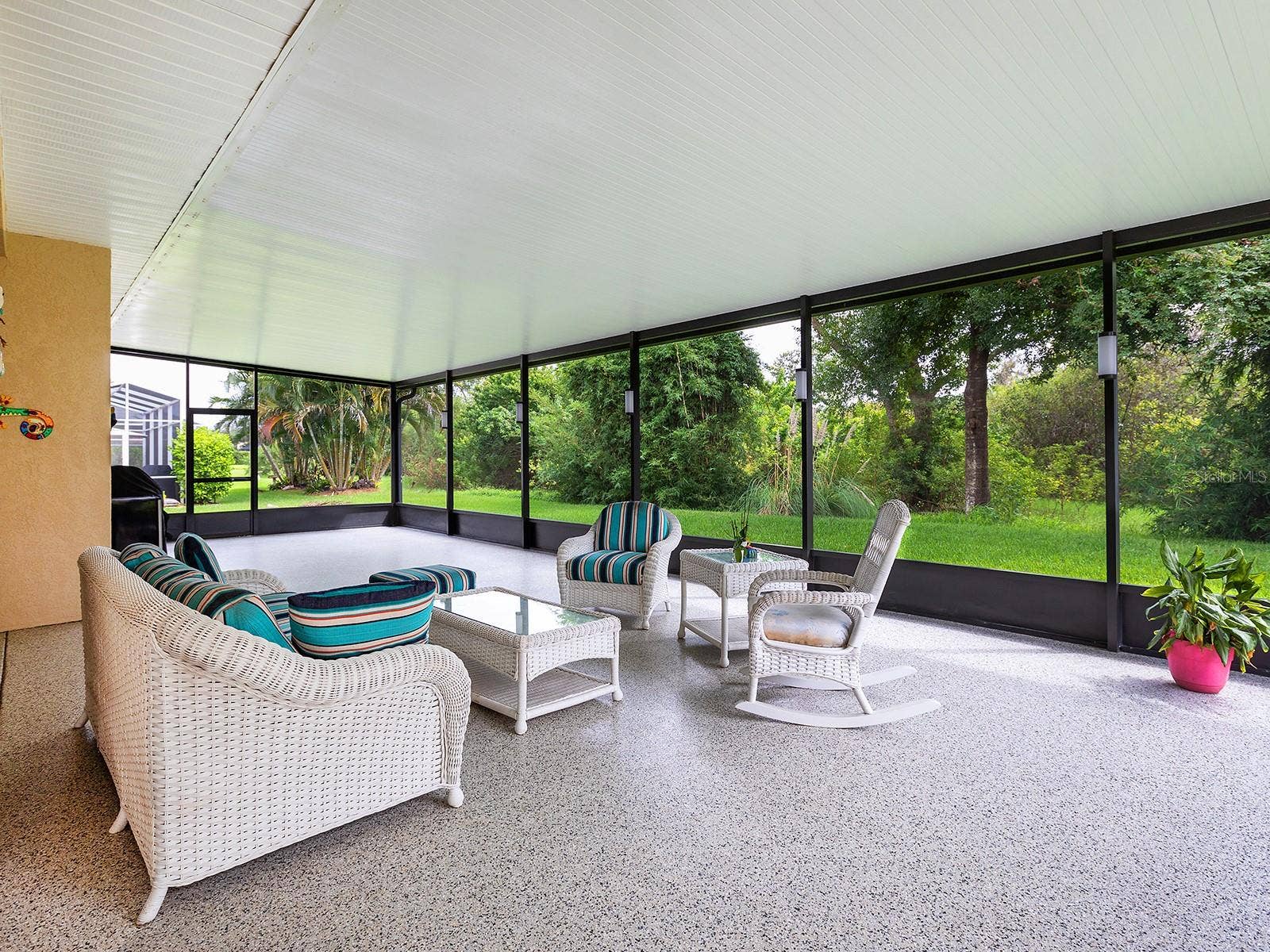 5948 SANDSTONE AVENUE, Sarasota, FL 34243 5948 SANDSTONE AVENUE, Sarasota, FL 34243