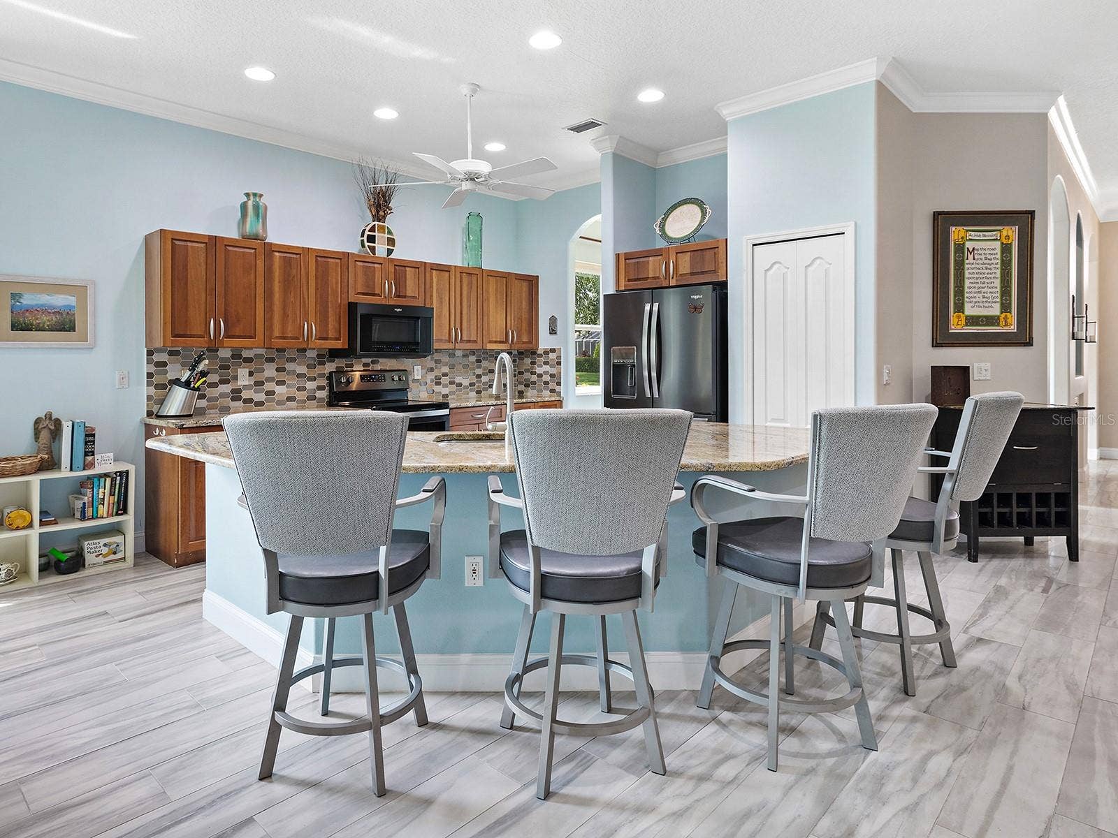 5948 SANDSTONE AVENUE, Sarasota, FL 34243 5948 SANDSTONE AVENUE, Sarasota, FL 34243