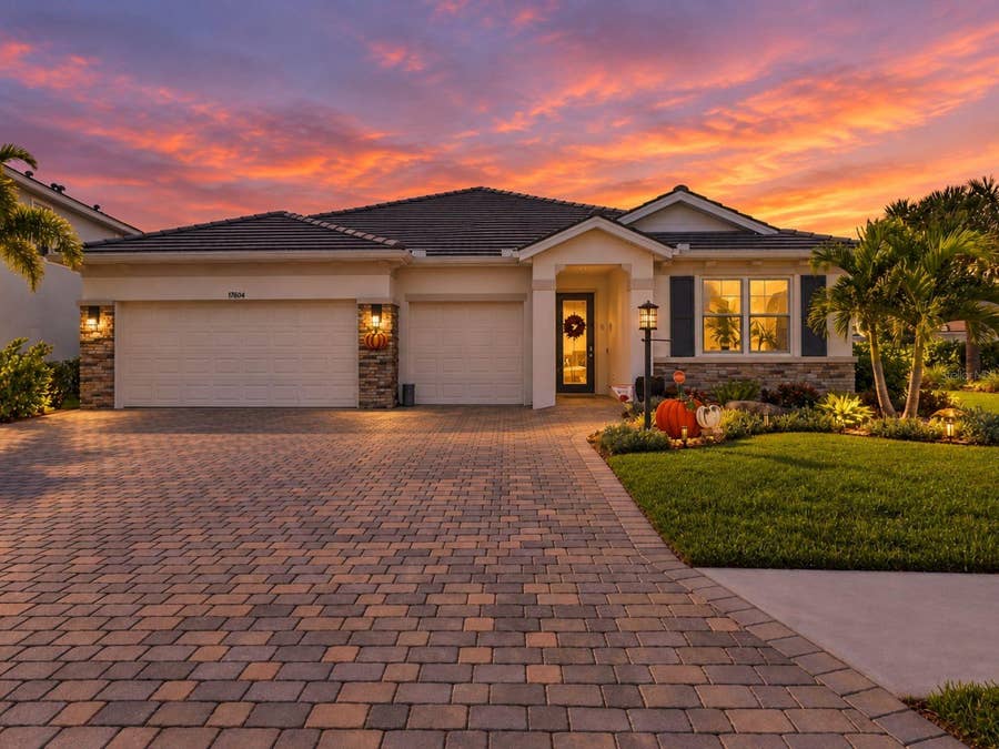 Property photo for 17604 BARLEY DRIVE, Lakewood Ranch, FL