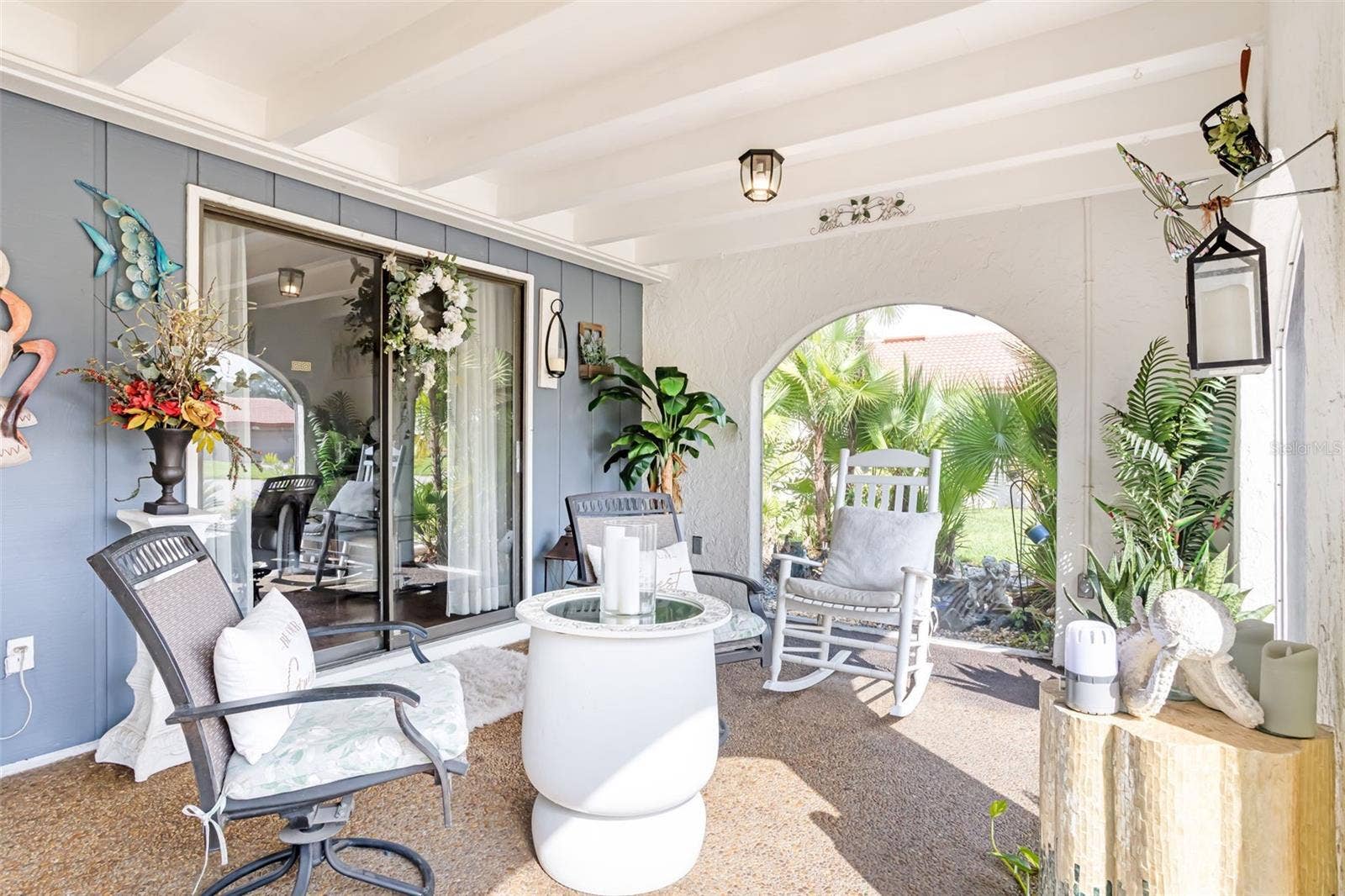 7236 LAS CASAS DR, Sarasota, FL 34243 7236 LAS CASAS DR, Sarasota, FL 34243