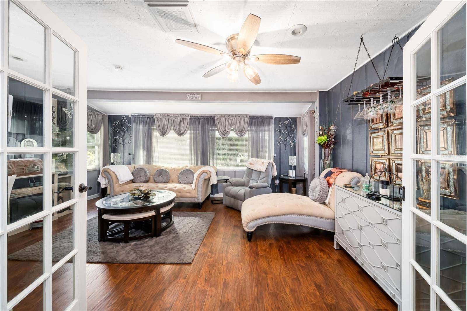 7236 LAS CASAS DR, Sarasota, FL 34243 7236 LAS CASAS DR, Sarasota, FL 34243