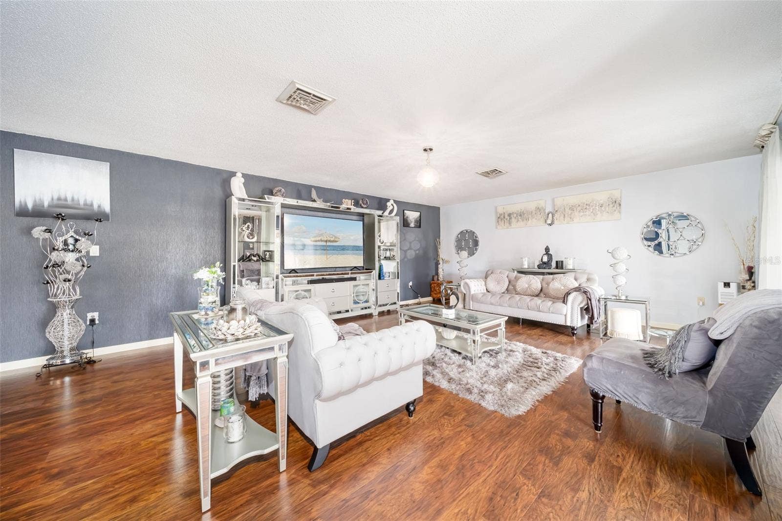 7236 LAS CASAS DR, Sarasota, FL 34243 7236 LAS CASAS DR, Sarasota, FL 34243