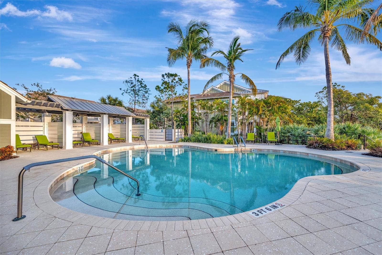 291 COMPASS POINT DRIVE, #201, Bradenton, FL 34209 291 COMPASS POINT DRIVE, #201, Bradenton, FL 34209