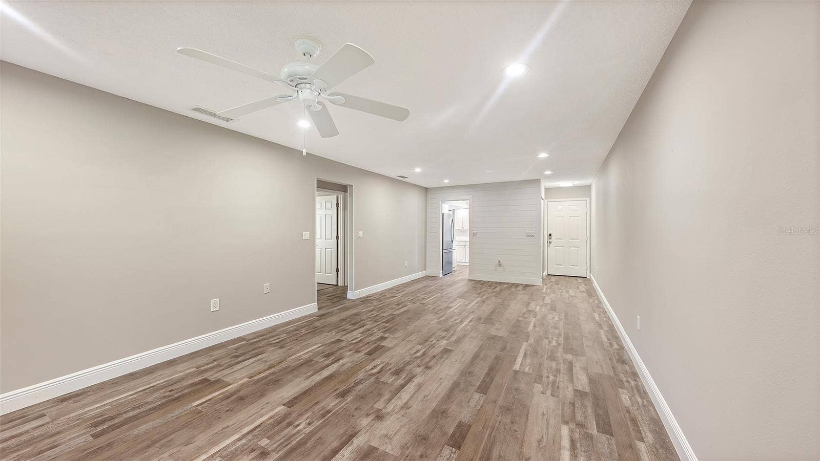 1209 TALLYWOOD DRIVE, #7005, Sarasota, FL 34237 1209 TALLYWOOD DRIVE, #7005, Sarasota, FL 34237