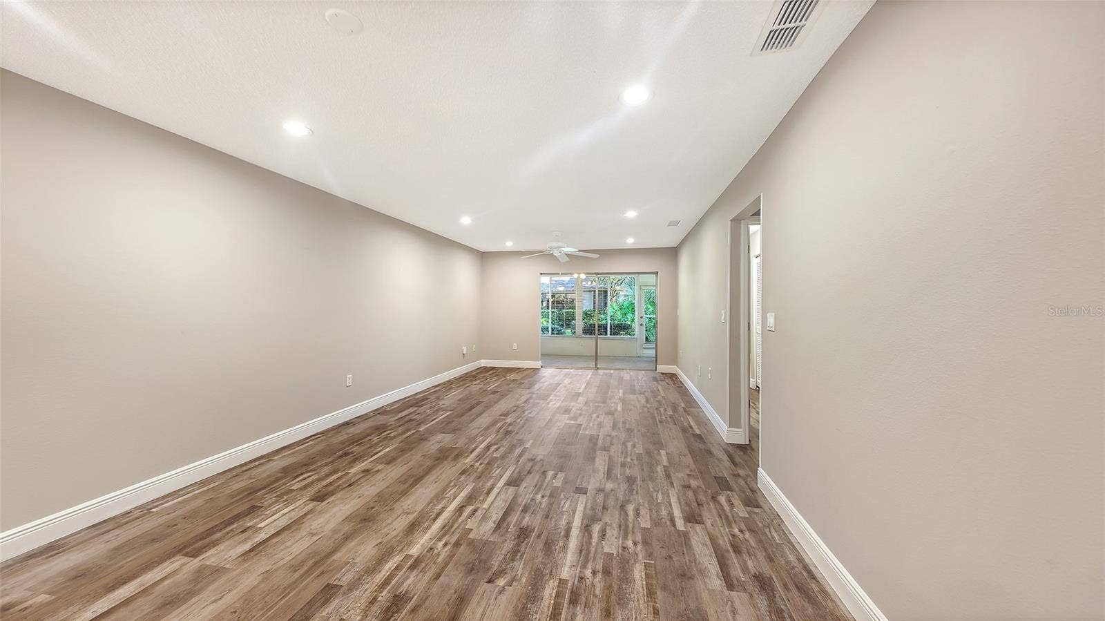 1209 TALLYWOOD DRIVE, #7005, Sarasota, FL 34237 1209 TALLYWOOD DRIVE, #7005, Sarasota, FL 34237