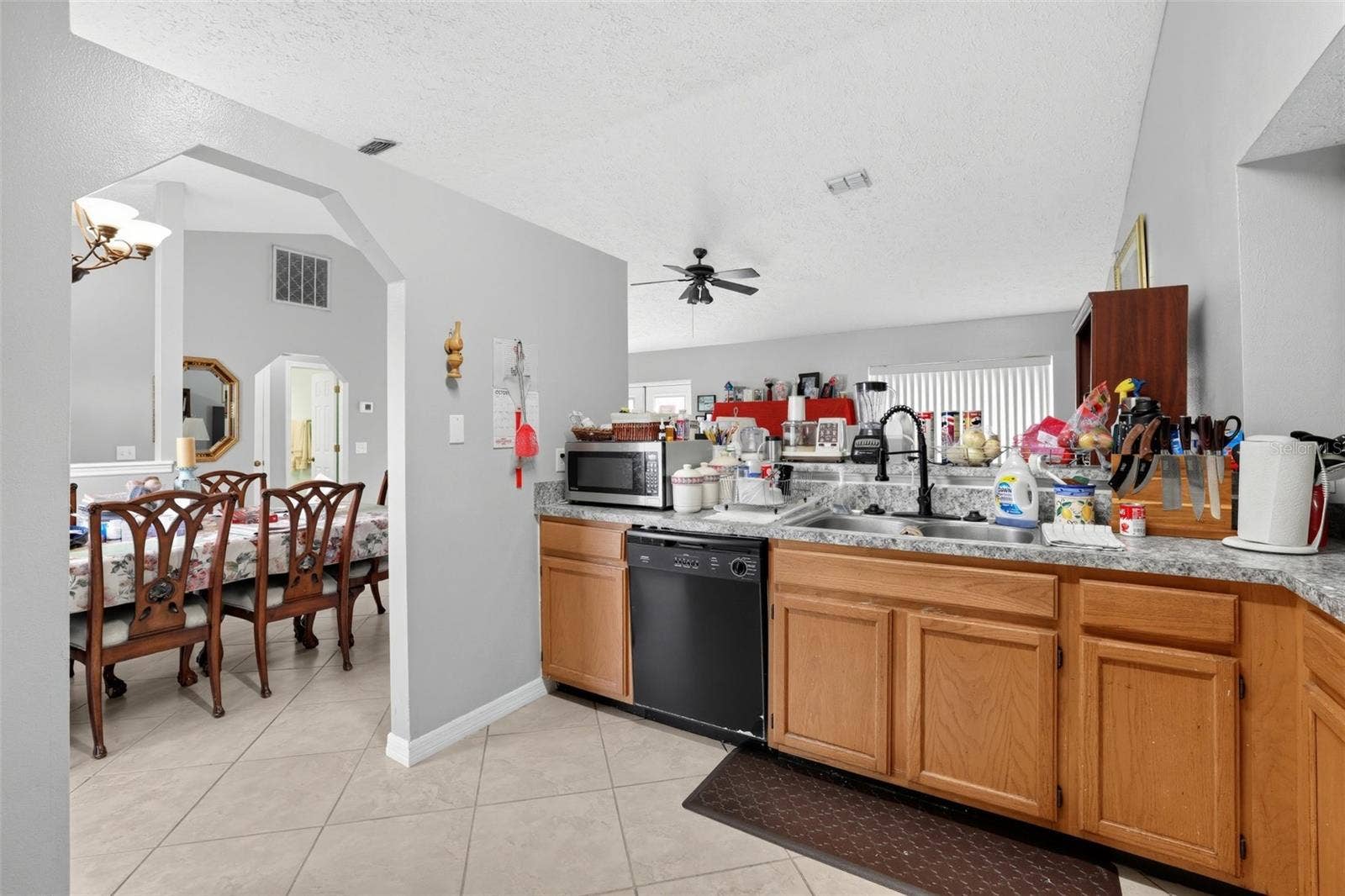 1805 LAKEWIND DRIVE, Brandon, FL 33510 1805 LAKEWIND DRIVE, Brandon, FL 33510