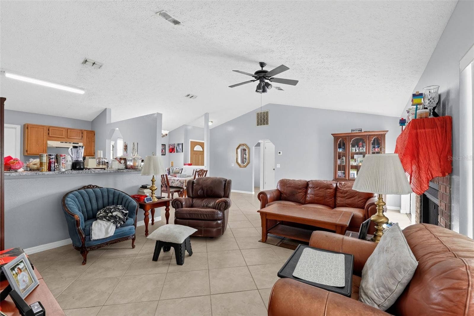 1805 LAKEWIND DRIVE, Brandon, FL 33510 1805 LAKEWIND DRIVE, Brandon, FL 33510