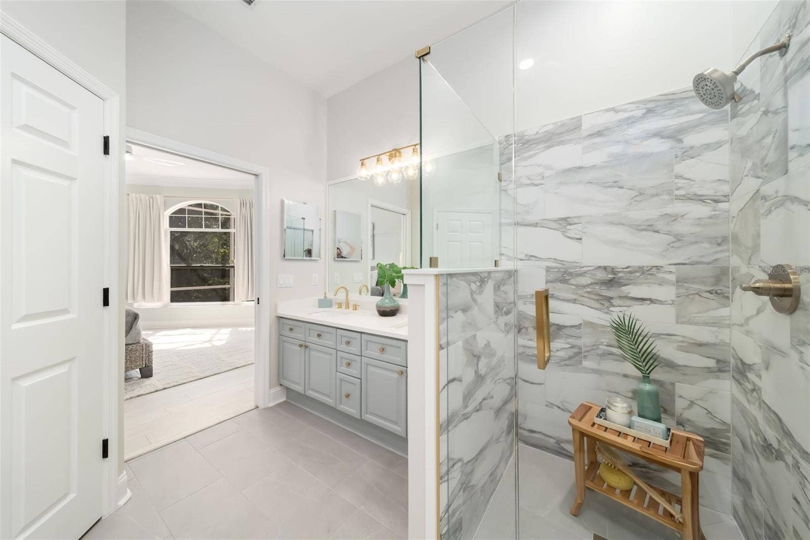 1703 STARLING DRIVE, #1703, Sarasota, FL 34231 Primary Bathroom