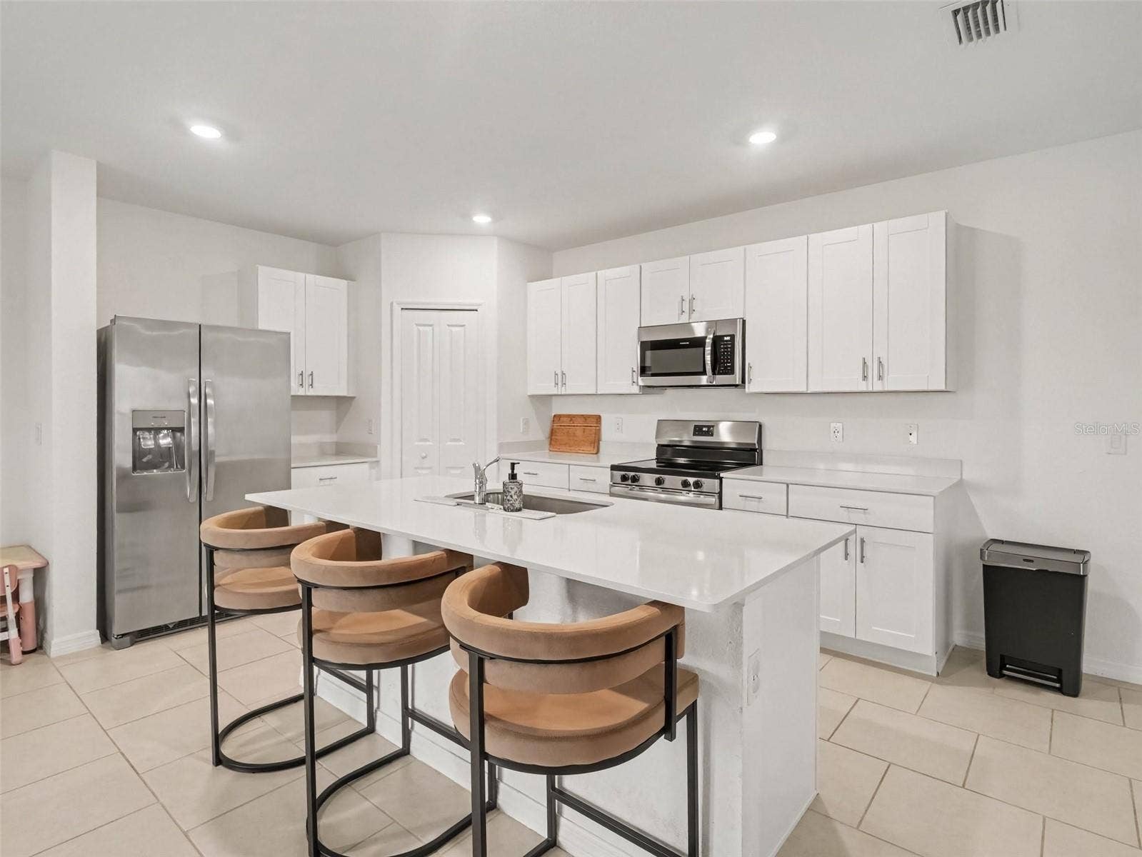 3805 AMBERSWEET CROSSING, Parrish, FL 34219 3805 AMBERSWEET CROSSING, Parrish, FL 34219