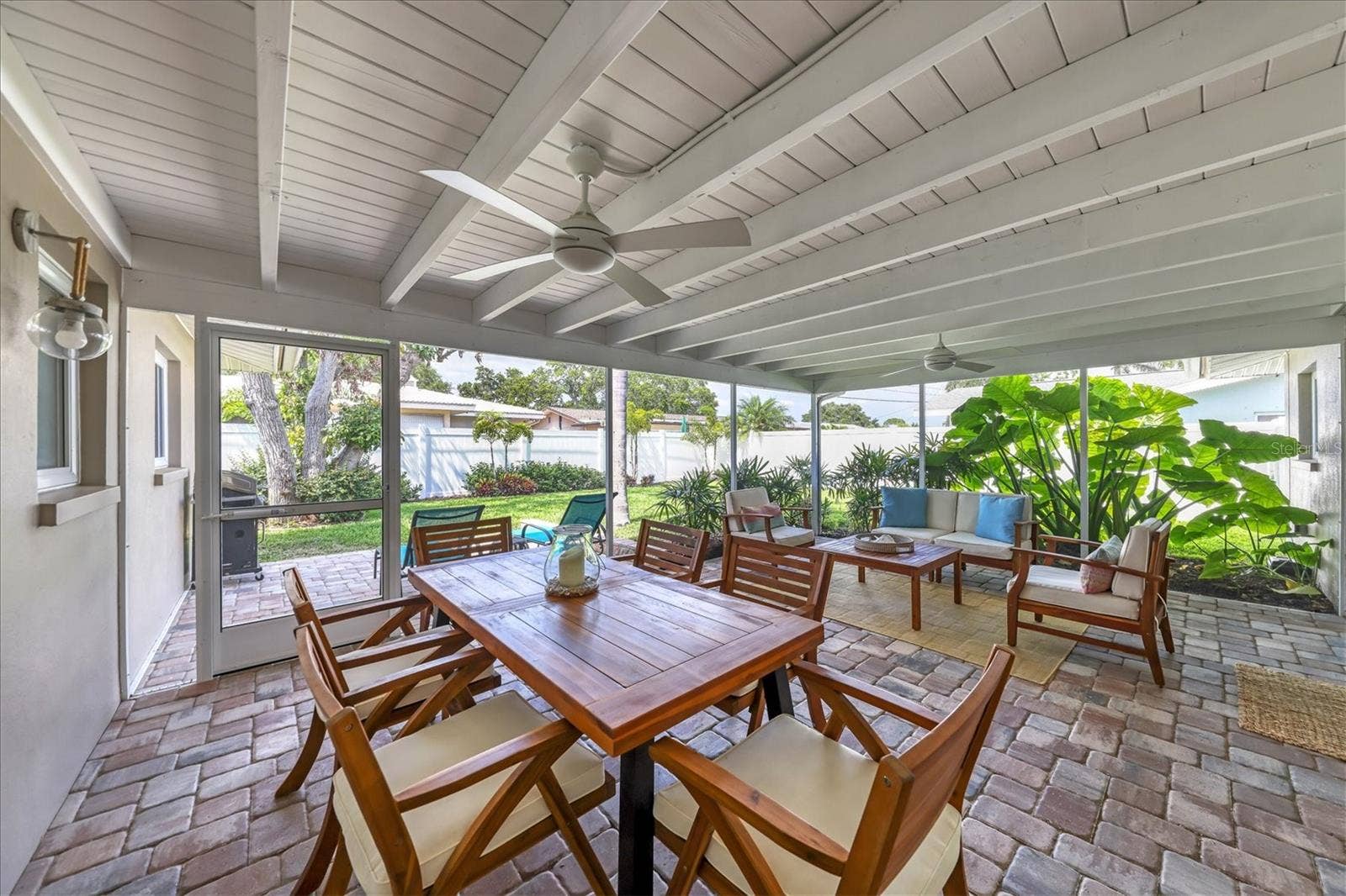 3671 AVOCADO ROAD, Largo, FL 33770