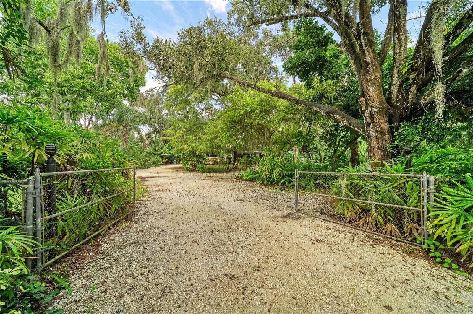 2953 47TH STREET, Sarasota, FL 34234 2953 47TH STREET, Sarasota, FL 34234