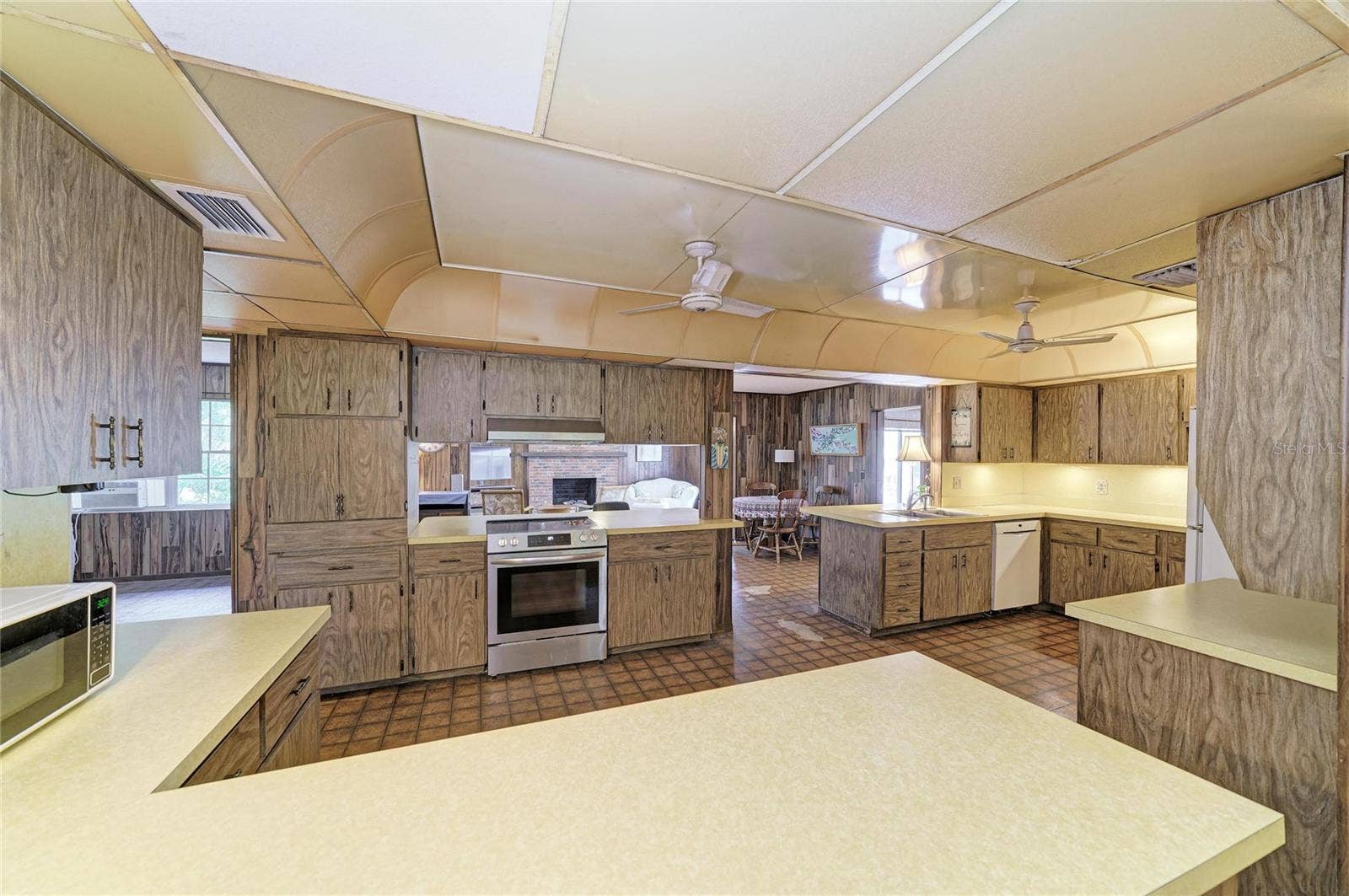 2953 47TH STREET, Sarasota, FL 34234 2953 47TH STREET, Sarasota, FL 34234